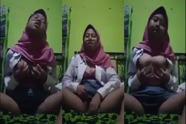 Anak SMA Toket Gede Padet Banget Rebutan
